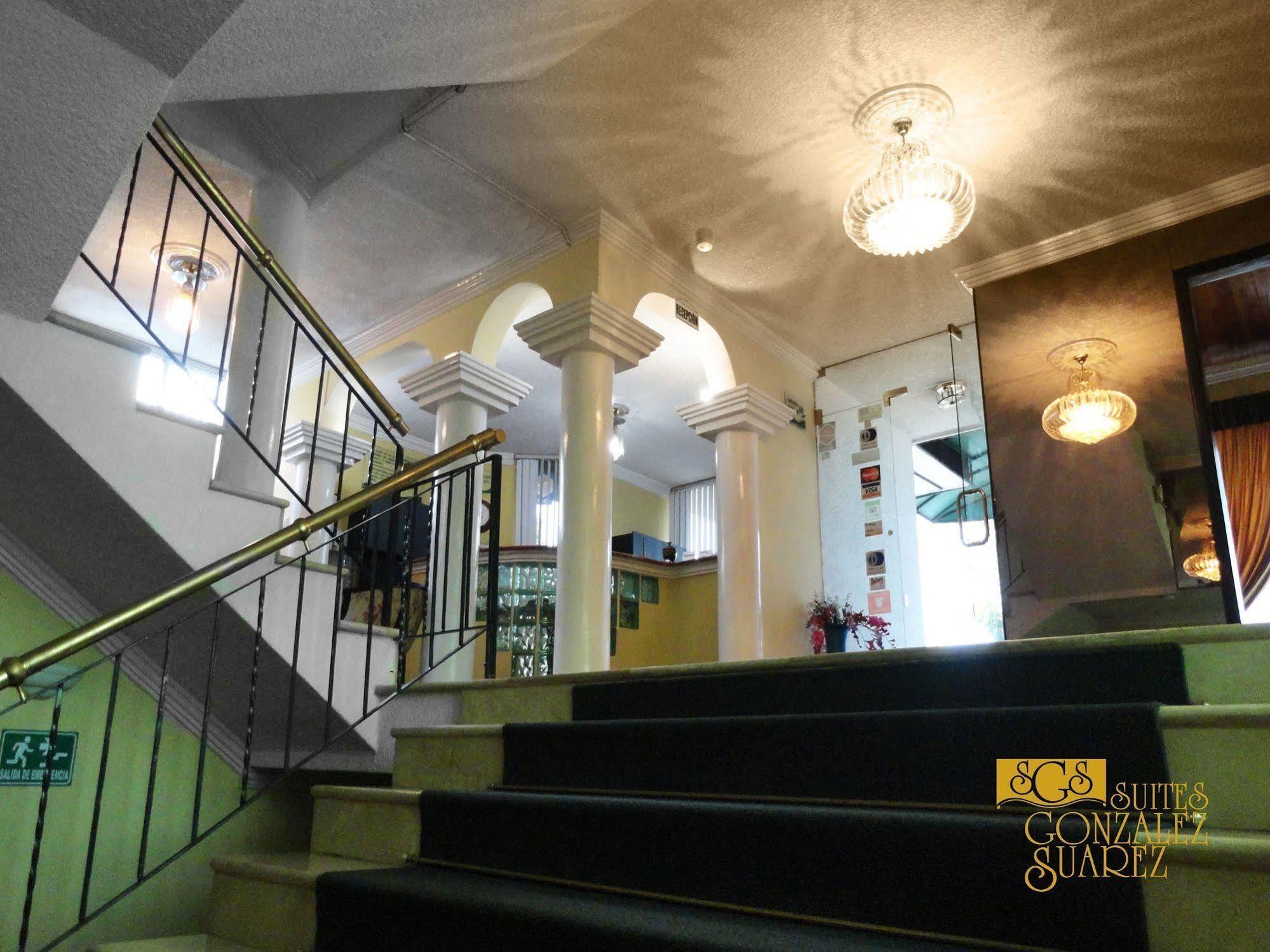 Hotel Suites Gonzalez Suarez Quito Esterno foto