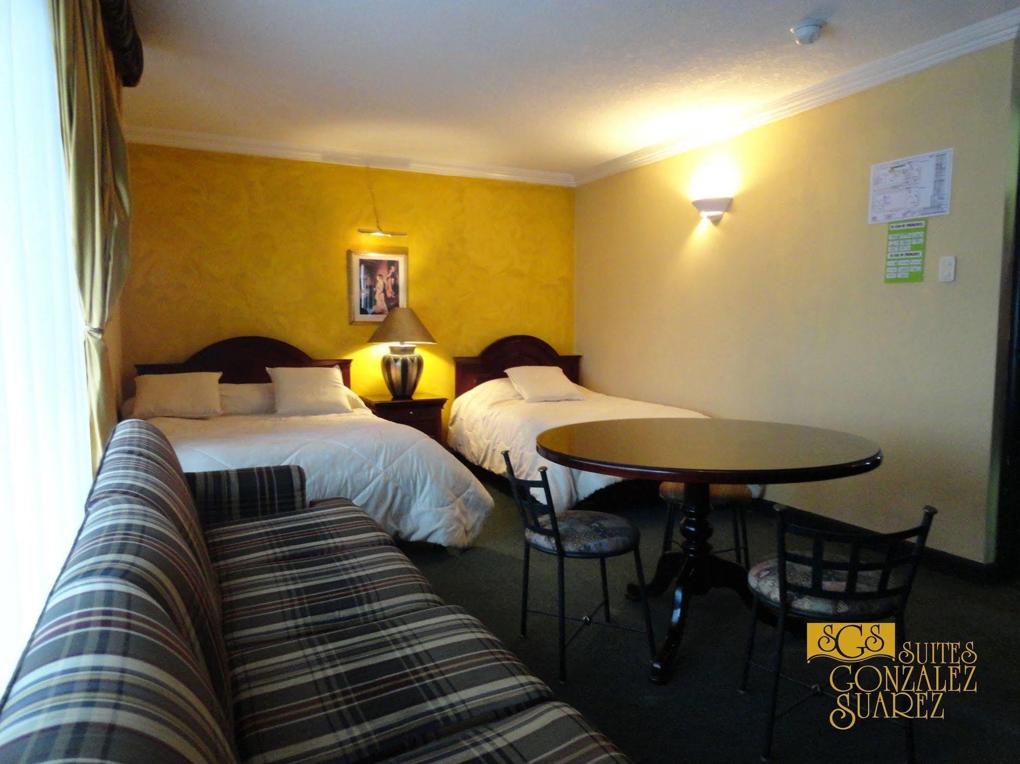 Hotel Suites Gonzalez Suarez Quito Esterno foto